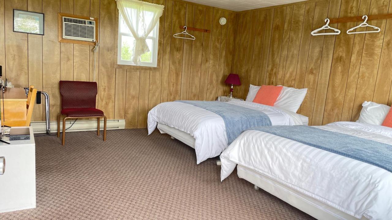 Surrey Rachel'S Motel And Cottages מראה חיצוני תמונה