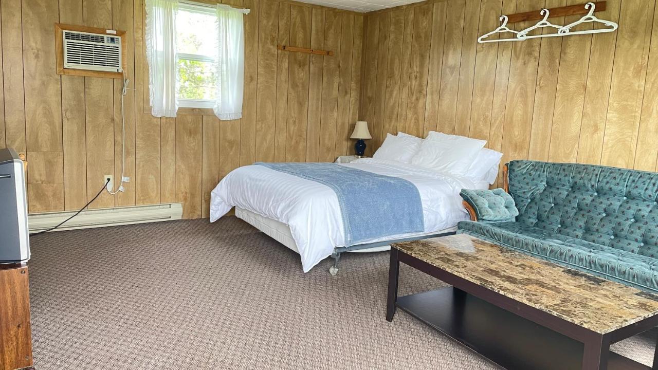Surrey Rachel'S Motel And Cottages מראה חיצוני תמונה