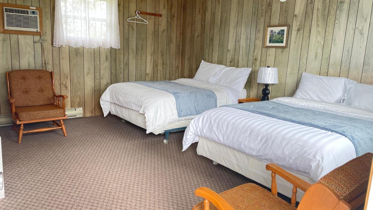 Surrey Rachel'S Motel And Cottages מראה חיצוני תמונה